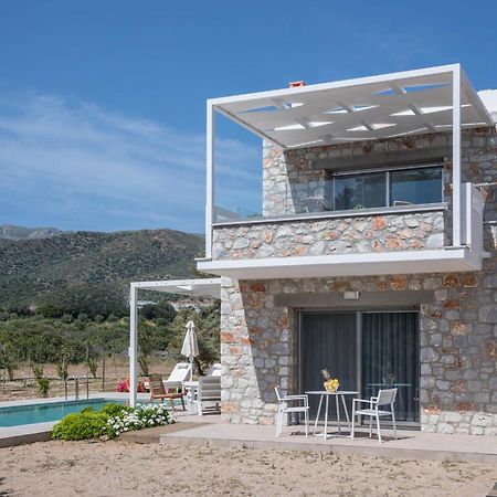 Cedar Bay Beachside Villas 帕琉乔拉 外观 照片