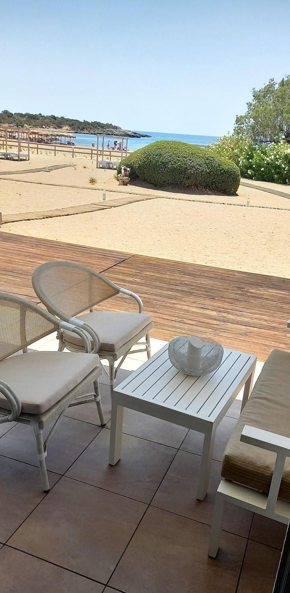 Cedar Bay Beachside Villas 帕琉乔拉 外观 照片