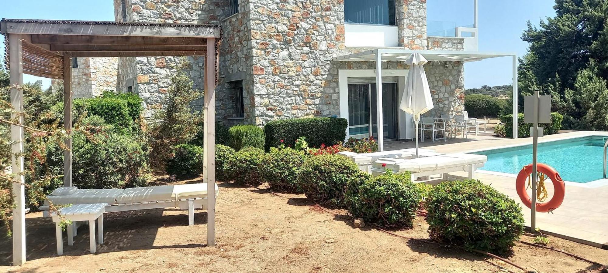 Cedar Bay Beachside Villas 帕琉乔拉 外观 照片