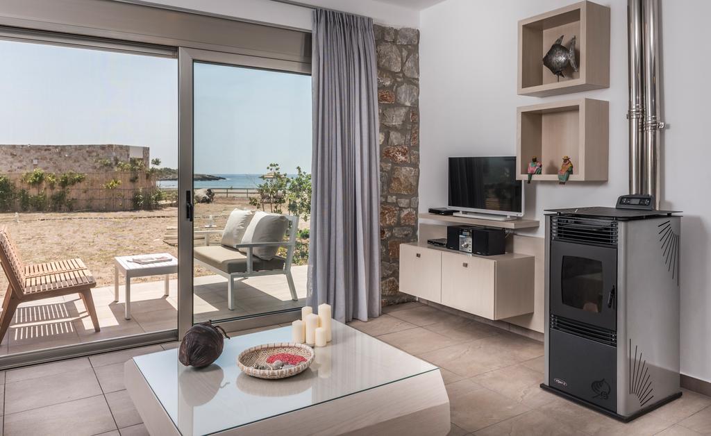 Cedar Bay Beachside Villas 帕琉乔拉 外观 照片